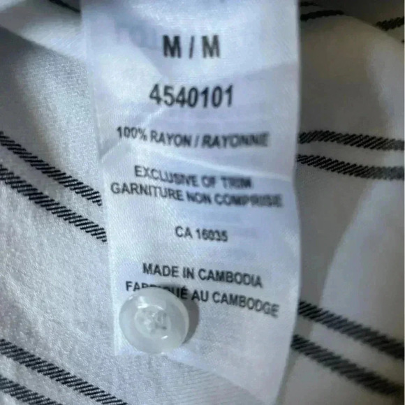 Tahari White with Black Stripes LS Button Down Shirt, 97% Rayon- SZ M - Picture 4 of 5